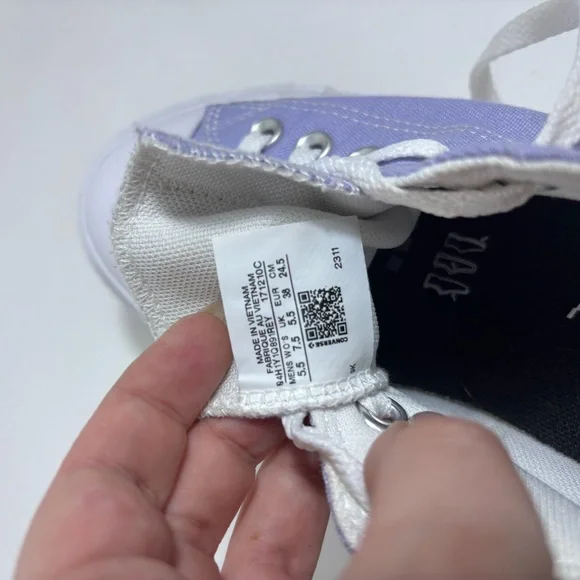 Converse Lavender Purple Low Top Sneakers - Picture 8 of 9